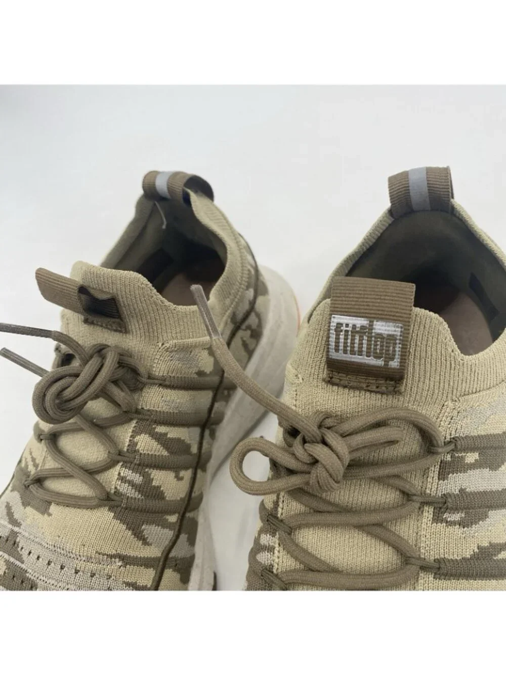 FitFlop Vitamin FF E01 Camo Knit Sports Sneakers Mossy Green Womens Size 8.5
